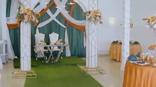 Mariage de Cérapis et Joël, à Glorious Hall (Douala)